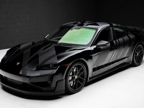 Used 2025 Porsche Taycan Turbo GT AWD/4WD image 6