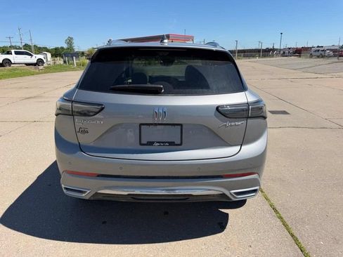 Used 2026 Buick Envision Avenir AWD/4WD image 4