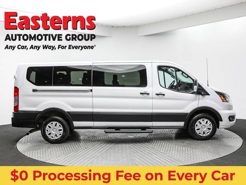 Used 2023 Ford Transit 350 XLT RWD image 4