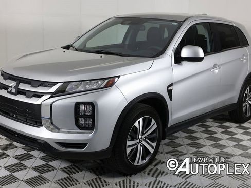 Used 2025 Mitsubishi Outlander Sport ES AWD/4WD image 9