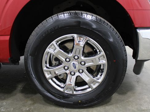 Used 2021 Ford F150 Lariat w/ Equipment Group 502A High AWD/4WD image 5