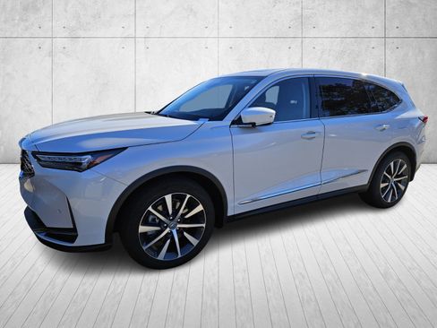 Used 2025 Acura MDX FWD w/ Technology Package image 2