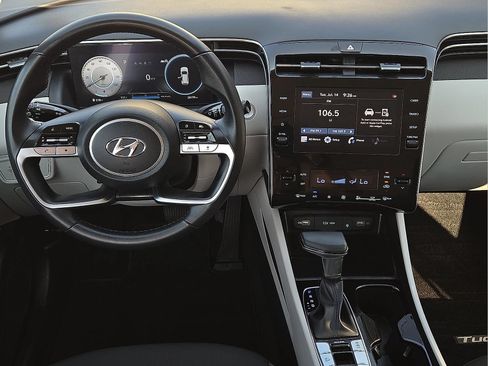 Used 2022 Hyundai Tucson SEL w/ Convenience Package FWD image 12