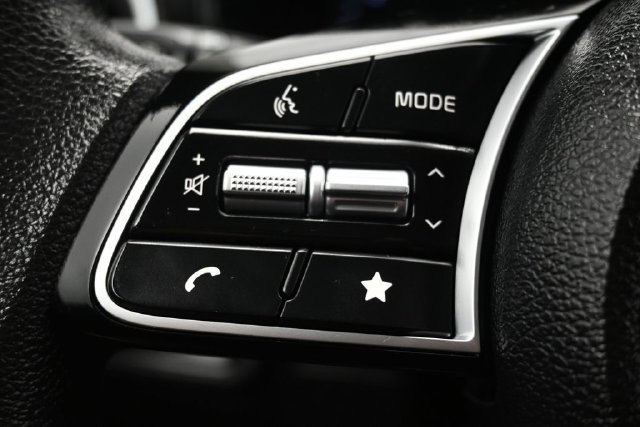 Used 2024 Kia Forte LXS w/ LXS Technology Package FWD image 21