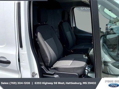 New 2025 Ford Transit 150 Low Roof image 4