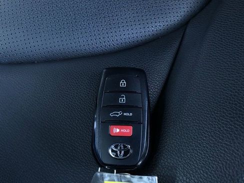 Certified 2025 Toyota Grand Highlander AWD image 34