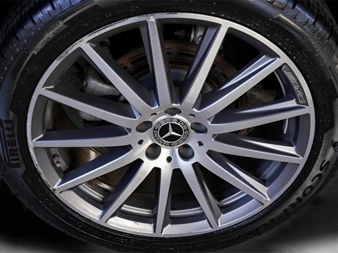 Used 2021 Mercedes-Benz GLB 250 GLB 250 image 17