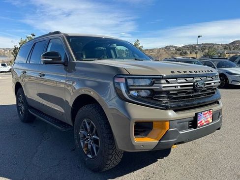 New 2026 Ford Expedition Tremor image 7