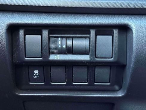 Used 2022 Subaru Impreza Premium image 17