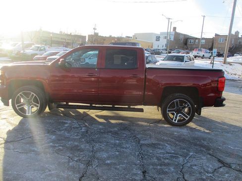 Used 2018 Chevrolet Silverado 1500 LT w/ All Star Edition image 16