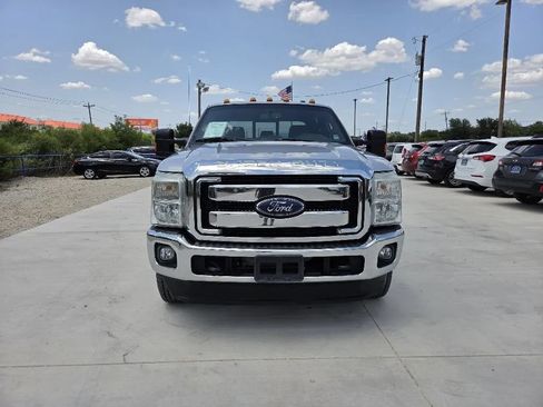 Used 2016 Ford F350 Lariat w/ Lariat Ultimate Package AWD/4WD image 2