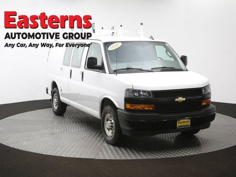Used 2020 Chevrolet Express 2500 w/ Driver Convenience Package image 50