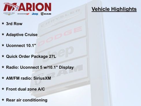Used 2023 Chrysler Pacifica Touring-L FWD image 6