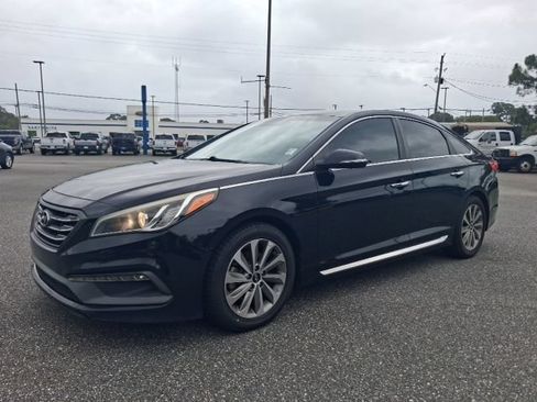 Used 2016 Hyundai Sonata Sport w/ Option Group 02 FWD image 2