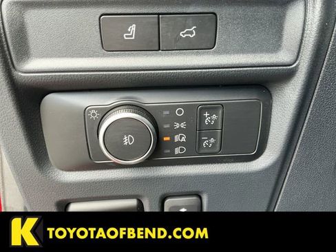 Used 2022 Ford Expedition Max Limited image 28