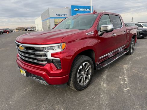 Used 2024 Chevrolet Silverado 1500 High Country image 9