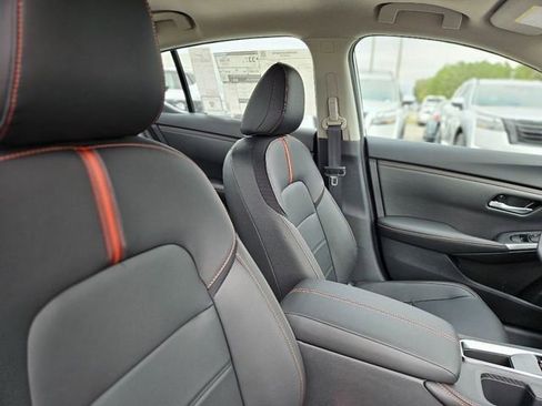 New 2025 Nissan Sentra SR w/ SR Premium Package image 11