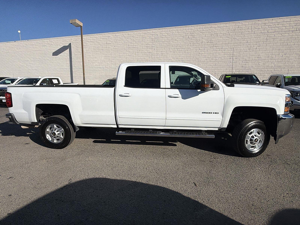 Used 2015 Chevrolet Silverado 2500 LT w/ LT Convenience Package RWD image 4