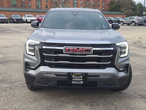 Used 2025 GMC Terrain Elevation AWD/4WD image 5