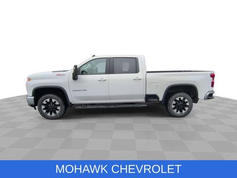 Used 2020 Chevrolet Silverado 2500 LT w/ All Star Edition image 6
