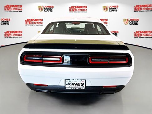 Certified 2023 Dodge Challenger R/T Scat Pack image 17