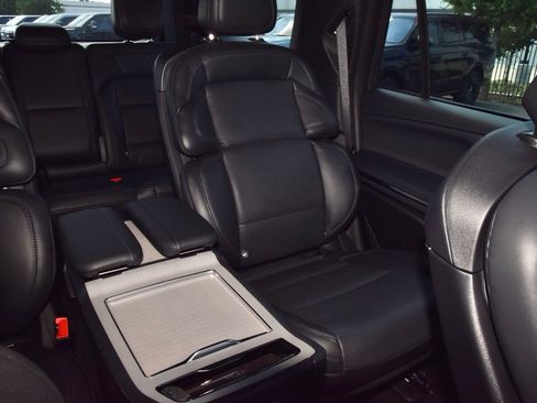 New 2025 Lincoln Navigator Reserve w/ Jet Appearance Package image 23