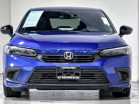 Used 2023 Honda Civic Sport image 5