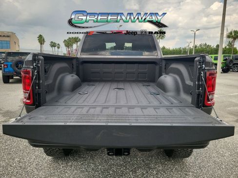 New 2025 RAM 2500 Big Horn AWD/4WD image 7