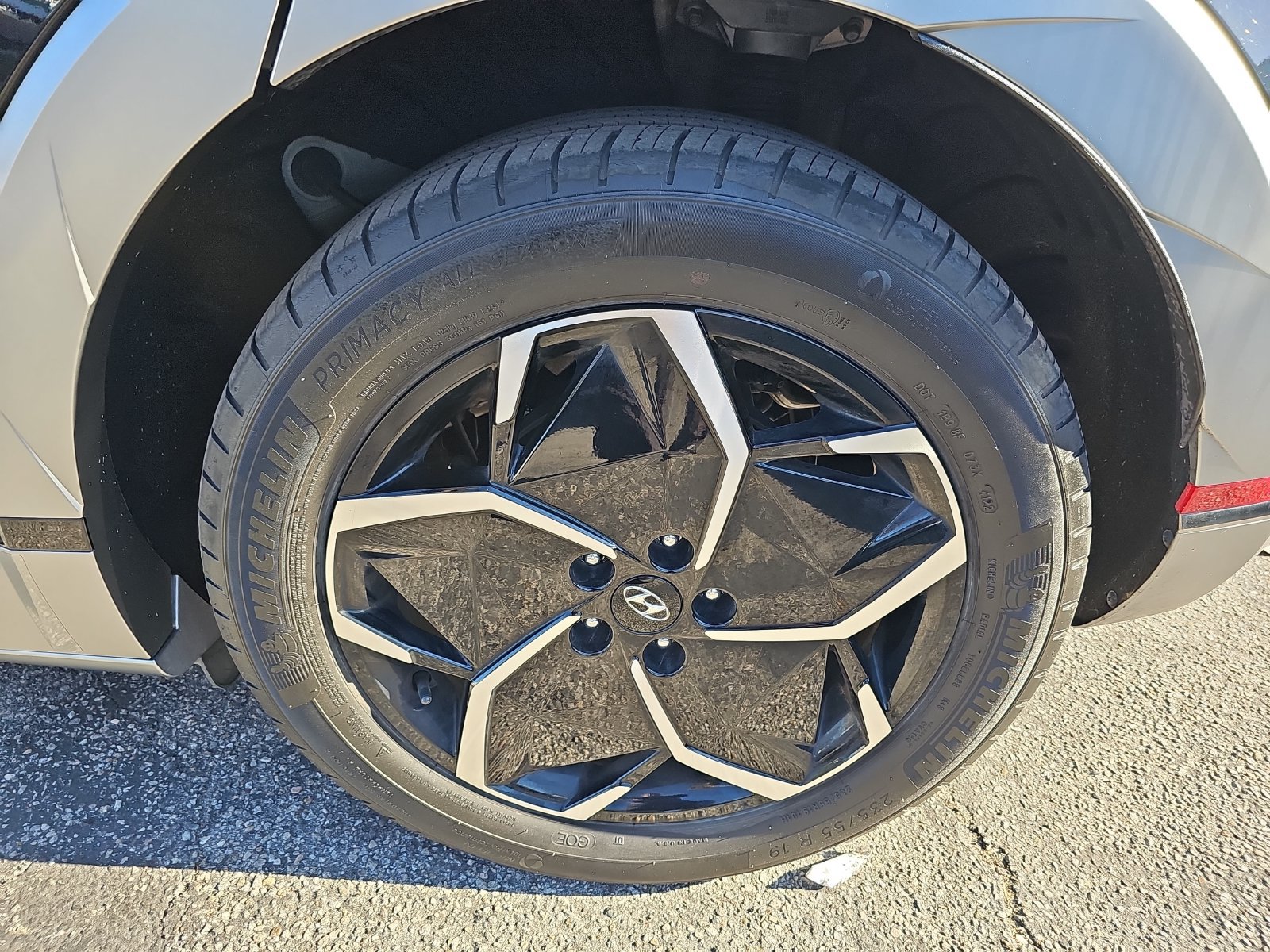 Certified 2023 Hyundai Ioniq 5 Limited RWD image 38