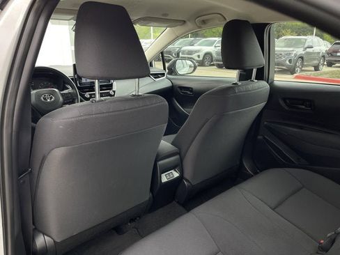 Used 2025 Toyota Corolla LE image 22