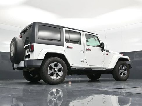 Used 2016 Jeep Wrangler Unlimited Sahara w/ Trailer Tow Group AWD/4WD image 51
