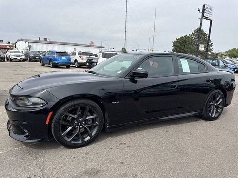 Used 2019 Dodge Charger R/T w/ Driver Confidence Group RWD image 2