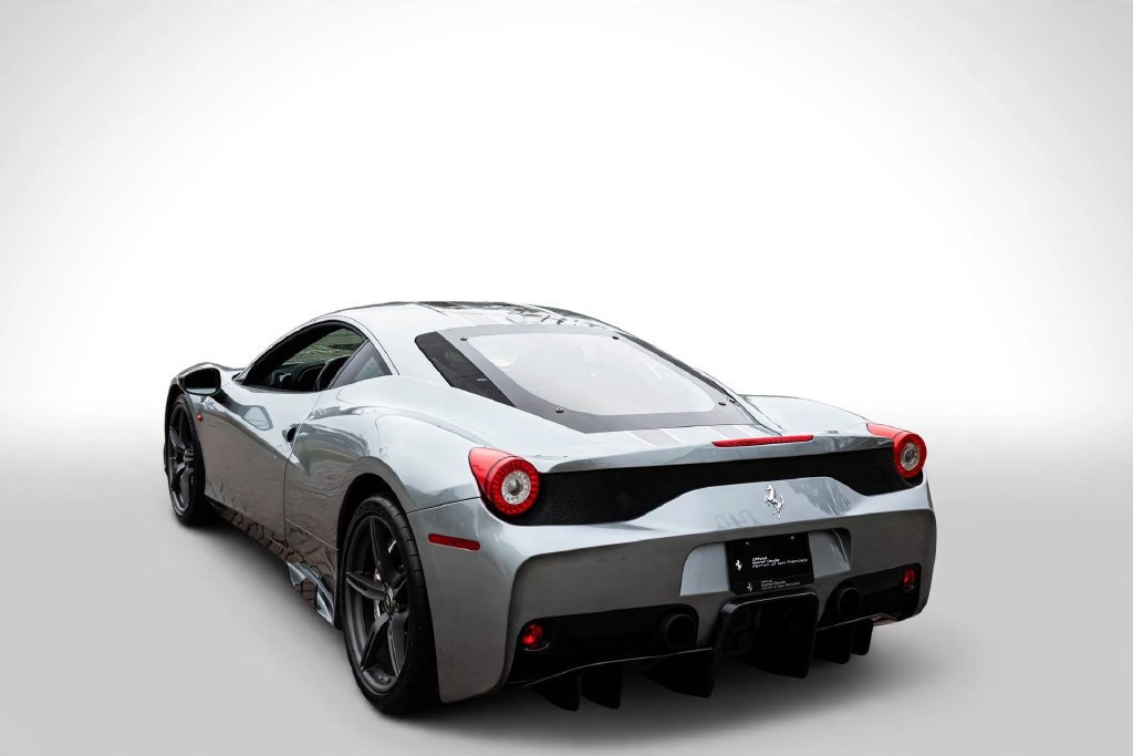 Used 2014 Ferrari 458 Speciale Coupe RWD image 24