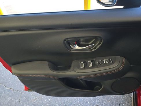 Used 2025 Honda HR-V Sport image 16