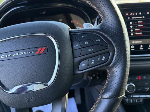 Certified 2025 Dodge Durango R/T image 30