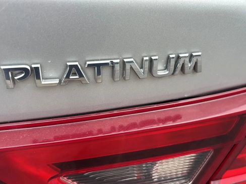 Used 2017 Nissan Maxima Platinum image 45