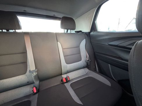 Used 2025 Chevrolet TrailBlazer LT image 35