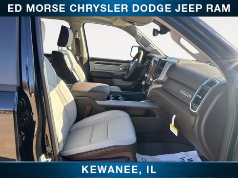 New 2026 RAM 1500 Laramie w/ Laramie Preferred Package AWD/4WD image 15