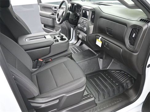 New 2026 GMC Sierra 2500 Pro w/ Convenience Package image 13