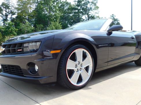Used 2011 Chevrolet Camaro SS w/ RS Package RWD image 5
