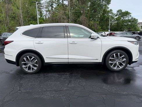 Used 2023 Acura MDX SH-AWD w/ Technology Package image 5