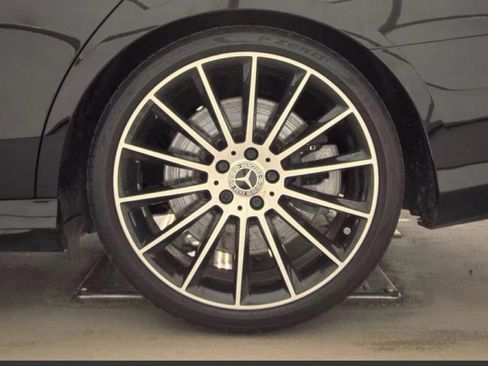Used 2022 Mercedes-Benz E 53 AMG 4MATIC Sedan w/ Driver Assistance Package image 16