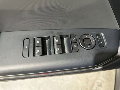 New 2025 Kia K4 LXS image 15