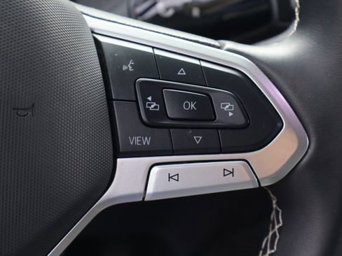 Certified 2025 Volkswagen Tiguan S image 22