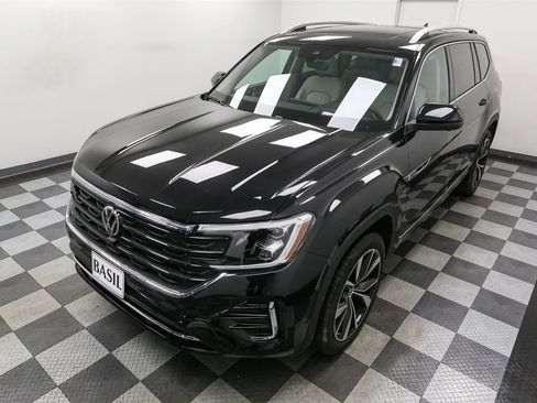 New 2026 Volkswagen Atlas SEL Premium R-Line image 6