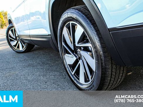 Used 2024 Volkswagen Atlas SE image 15