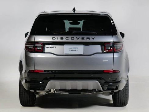 Used 2025 Land Rover Discovery Sport Dynamic SE AWD/4WD image 7