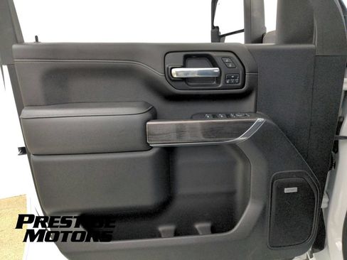 Used 2021 Chevrolet Silverado 2500 LTZ w/ LTZ Premium Package AWD/4WD image 25