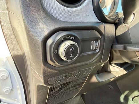 New 2026 Jeep Gladiator Sport image 25