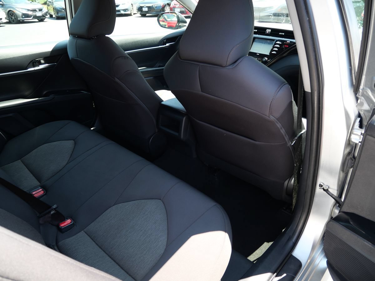 Used 2020 Toyota Camry LE w/ Fleet Convenience Package FWD image 29